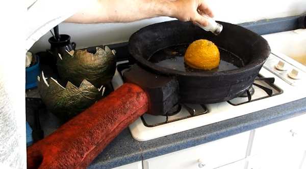 Frying a dragon egg