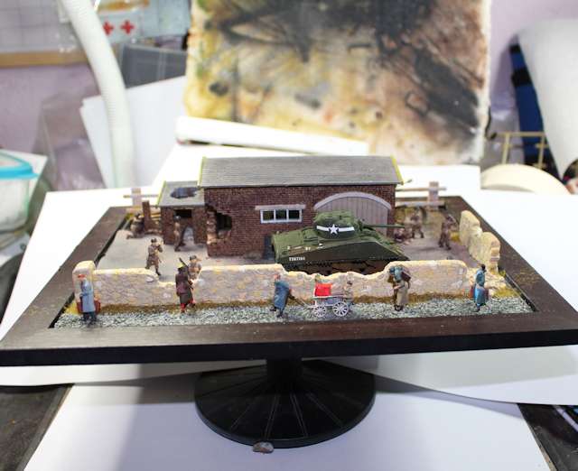 The diorama front view